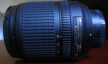 D90-Lens-Small